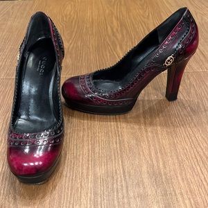 Gucci two tone platform shoe